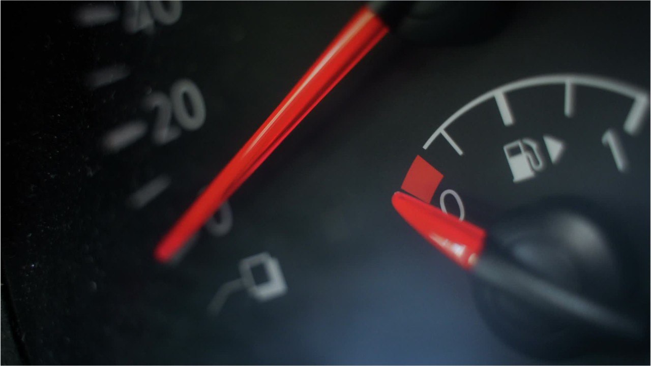 Hohe Spritpreise: Mit diesen Tipps sparen Sie beim Verbrauch