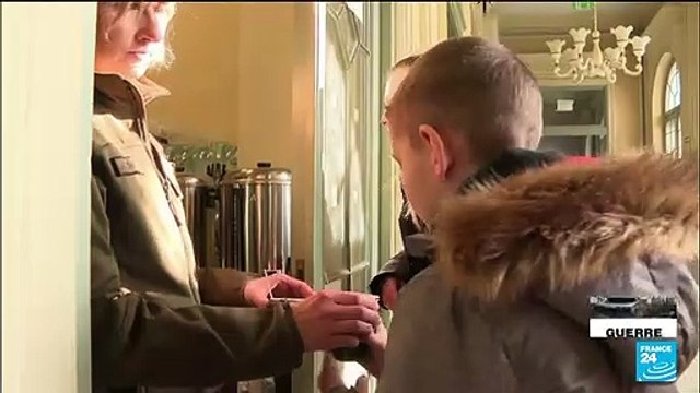 Guerre en Ukraine : la Pologne s'organise pour accueillir les réfugiés ukrainiens