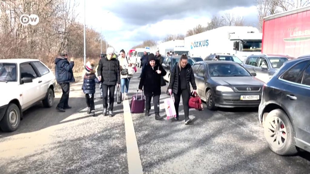 Ukraine: Tausende auf der Flucht in die EU