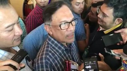 Hak tahanan SOSMA perlu dikaji semula - Anwar