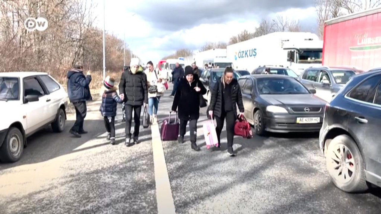 Ukraine: Tausende auf der Flucht in die EU