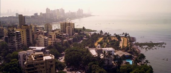 Del otro lado de la puerta Tráiler (4) VO