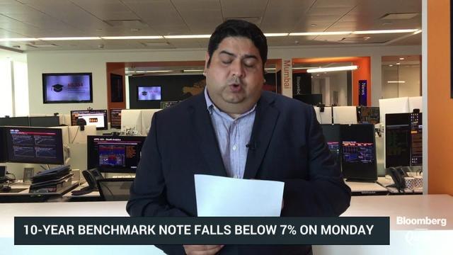 Falling Crude Prices May Aid Sentiment In Rupee; Bonds