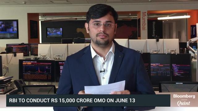 Brokerages Divided Over Rupee Outlook; Reverse Repo Auction Today