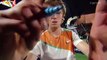 Rus tenisçi maç sonrası kendisini çeken kameraya "savaşa hayır" yazdı