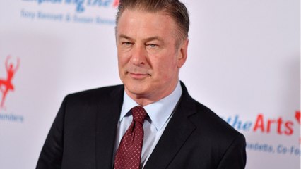 VOICI - Affaire Alec Baldwin : le mari d’Halyna Hutchins s’en prend à nouveau à l’acteur