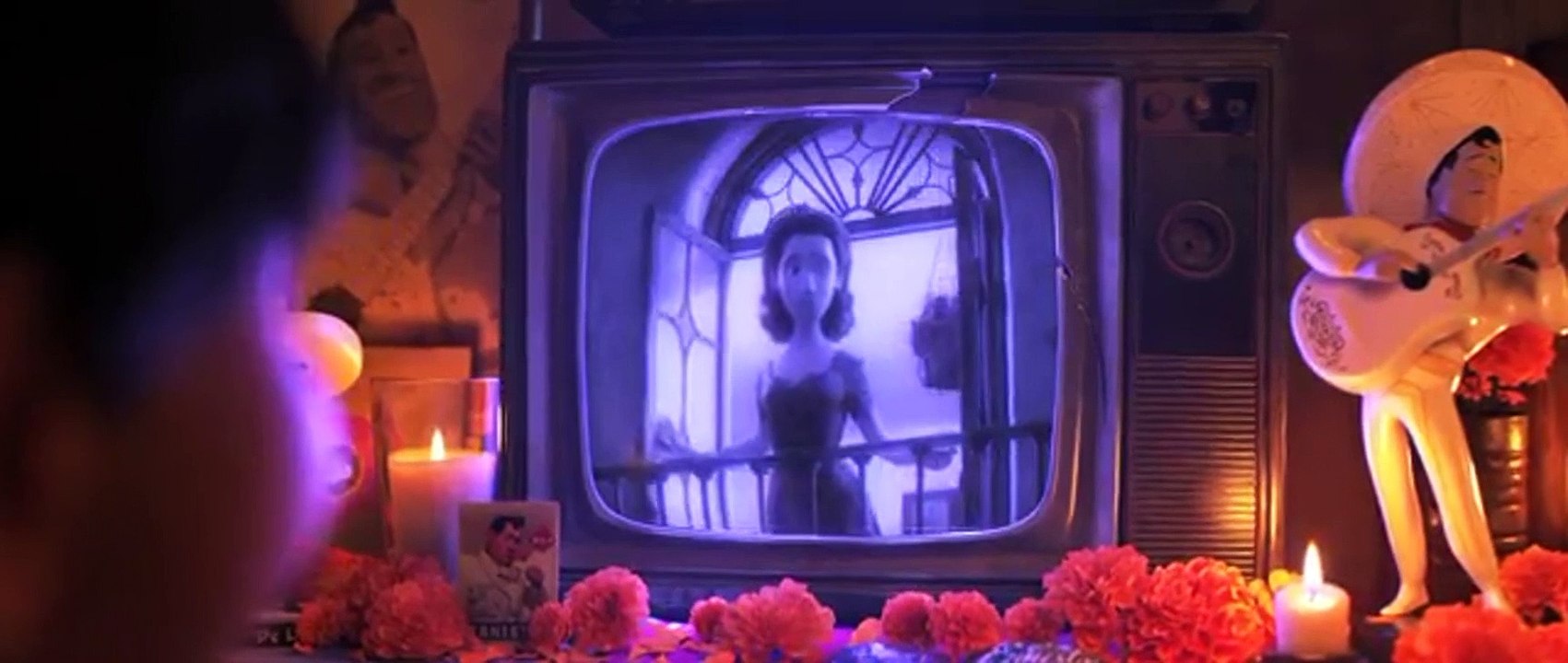 Coco - Trailer 3 Doblado