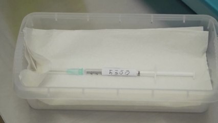 Frena calo casi,  Ema: "Possibile dose annuale fragili"