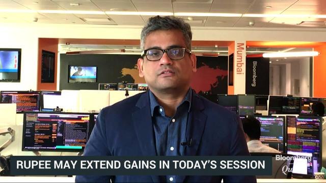 Rupee May Retain Gains, Bonds May Rally