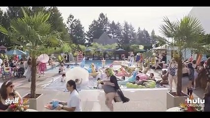 'Shrill' - Tráiler Oficial - Hulu