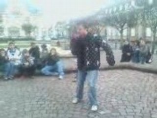 Battle tck julien vs dylan