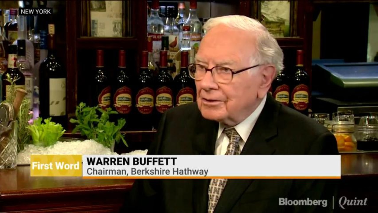 Warren Buffett Still Loves Stocks