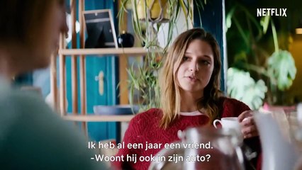 'Temporada de secretos' - Tráiler Oficial - Netflix