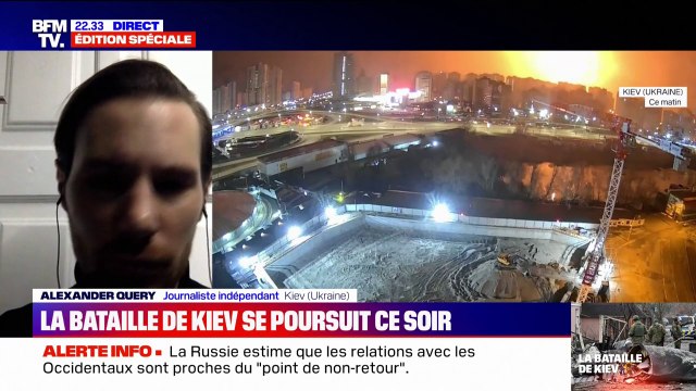Il y a eu au moins quatre ou cinq explosions ce soir , la bataille de Kiev se poursuit