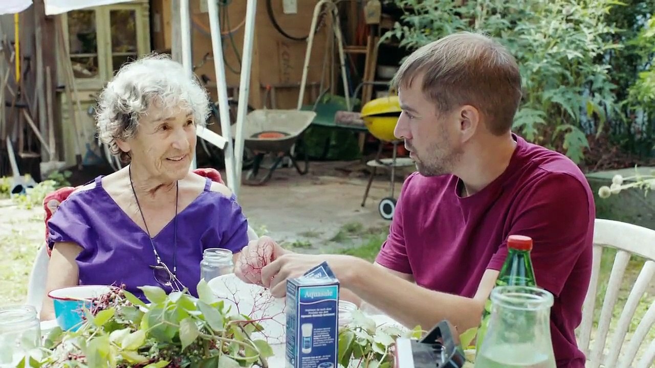 'Neubau' - Tráiler oficial