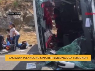 Bas bawa pelancong Cina bertembung, dua terbunuh
