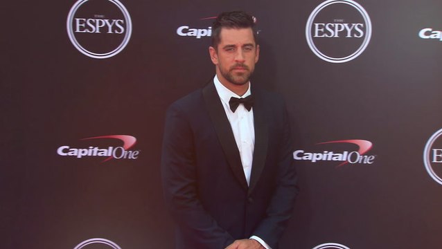 Aaron Rodgers & Shailene Woodley reportedly Reunite For Low-key Date After Split