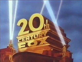 Mi pobre angelito Tráiler