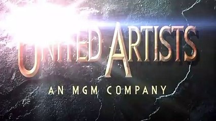 El hombre de la máscara de hierro Trailer