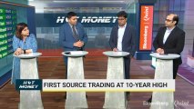 Analysts' View On Buzzing Stocks Like Dish TV, Midcap I.T. Stocks, ICICI Securities & More On Hot Money With Darshan Mehta
