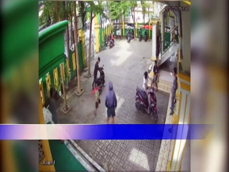 POLISI TANGKAP PELAKU BULLYING DAN BANTING BOCAH DI MASJID