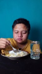 mukbang tercepat  nasi goreng buatan bapak tanpa kecap #short