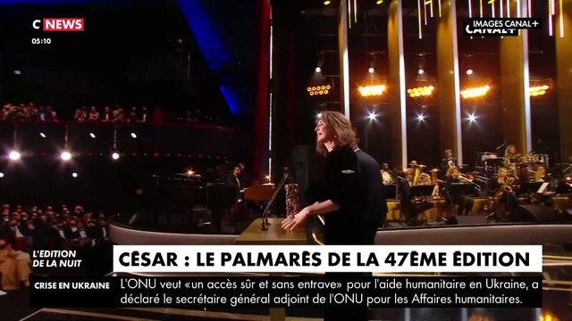Cérémonie des Cesar : Illusions perdues signée Xavier Giannoli, a triomphé vendredi lors d'une cérémonie des César qui se voulait sobre et sans surprise, sur fond de guerre en Ukraine - Le palmarès complet