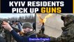 Desperate Kyiv locals pick up guns, petrol bombs to fight Russian troops | Oneindia News
