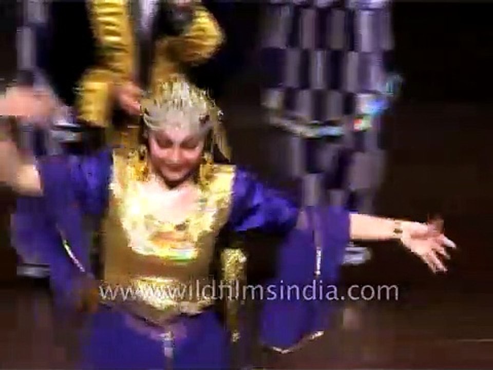 An amazing music and dance performance by Tajikistan's artists