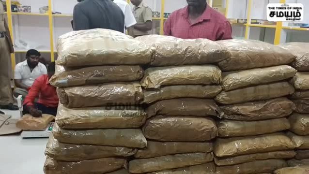 பட்டாசு கடையில் கஞ்சா பிஸ்னஸ்; அதிரடி காட்டிய விருதுநகர் போலீஸ்!