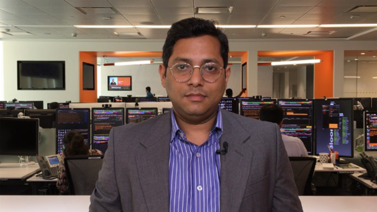 Rangebound Rupee, RBI Raises ATM Withdrawal Limit