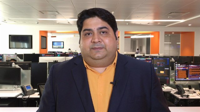 Dollar Extends Losses, Volatility In Store For Rupee