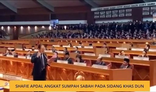 Shafie Apdal angkat sumpah Sabah pada Sidang Khas DUN