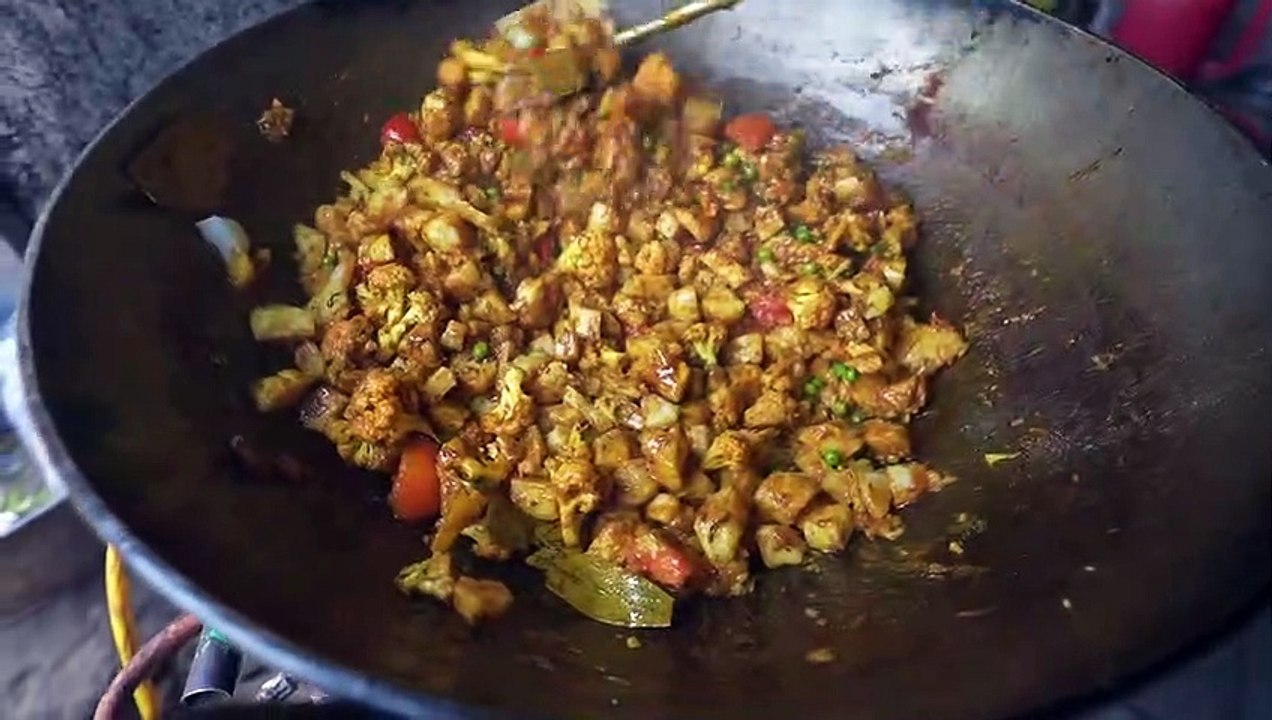 This Place is Famous For Rajasthani Thali Only Rs 60/- | Very Hardworking | Street Food India