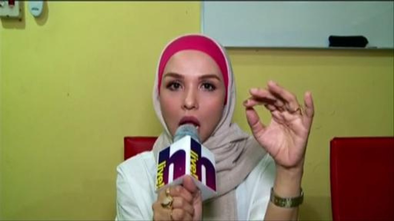 Noryn Aziz positif hadapi perceraian