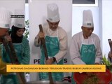 Petronas Dagangan Berhad teruskan tradisi bubur lambuk agong