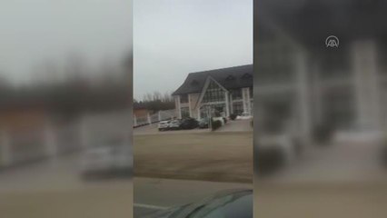 Ukrayna'daki Türk vatandaşlarının otobüslerle tahliyesi sürüyor