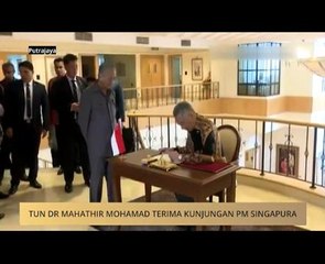 Tun Dr Mahathir terima kunjungan PM Singapura