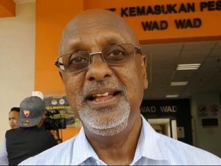 Anwar kembali ke Parlimen selepas menyambut Aidilfitri