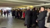 Ukrainians are singing and worship God in the Sub way