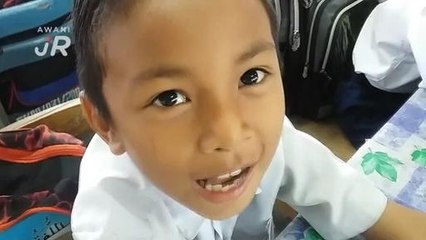 #AWANIJr: Cikgu... esok sekolah tak???