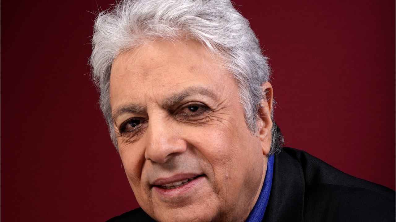 GALA VIDÉO - Enrico Macias : ses confidences sur ses enfants Jean-Claude et Jocya