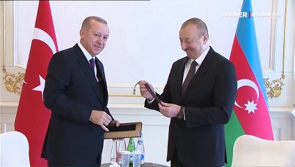 Son dakika Ukrayna Devlet Başkanı Zelenskiy: Ankara ve Bakü arabuluculuk teklif etti