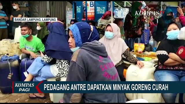 Ratusan Pedagang di Lampung Antre Dapatkan Minyak Goreng Curah