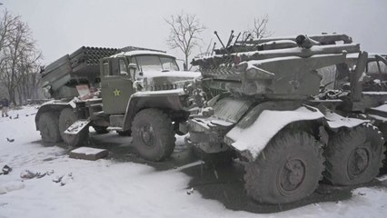 우크라이나 침공 나흘째...전황과 파장은? / YTN