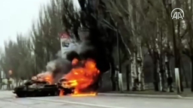 Ukrayna: Rusya'ya ait 14 uçak, 8 helikopter, 102 tank ve 3 bin 500'den fazla asker vuruldu