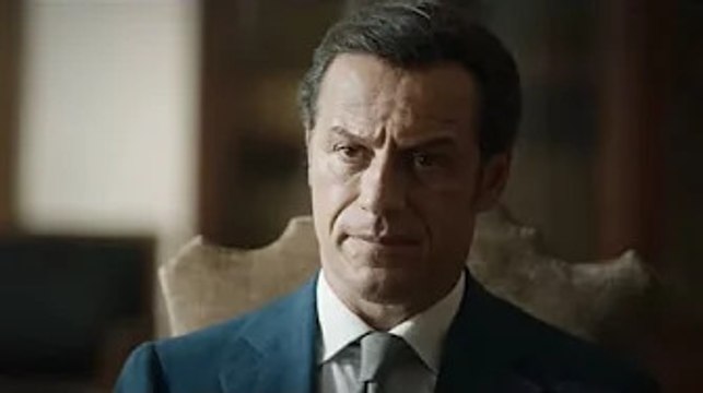 Stefano Accorsi presenta la fiction Vostro Onore: Costruita su continui colpi di scena E' uno degl