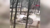 Son dakika... Rus birlikleri, Ukrayna'da zırhlı araç heykelini gerçek sanarak ateş açtı