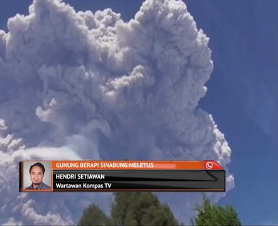 Gunung Berapi Sinabung meletus
