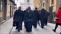 Firenze, piazza Santa Croce e la Messa nell'ultimo giorno del Forum del Mediterraneo